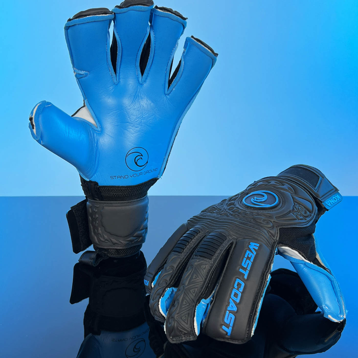 KONA ™ Blackout Cyan