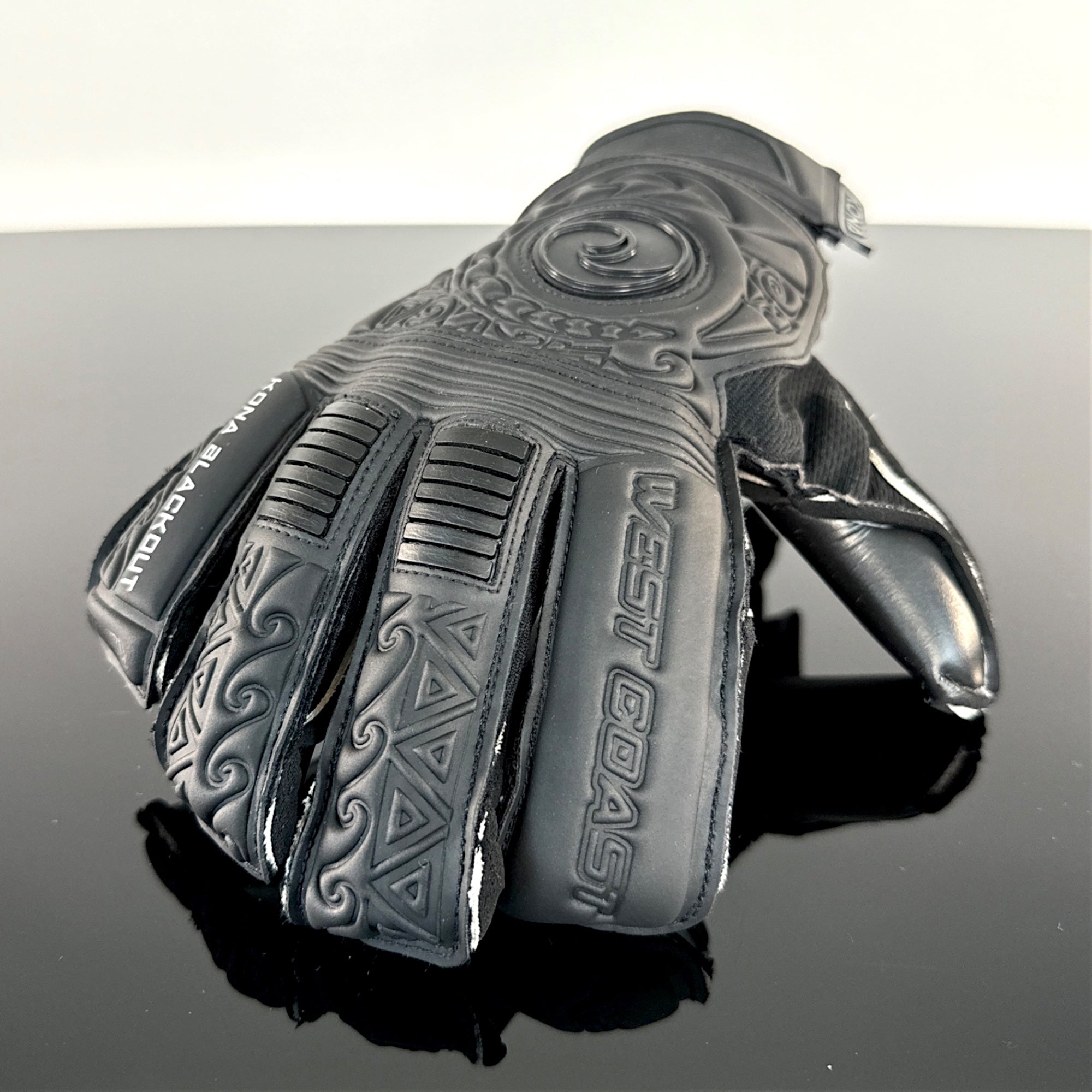 KONA Blackout Edition - West Coast Goalkeeping