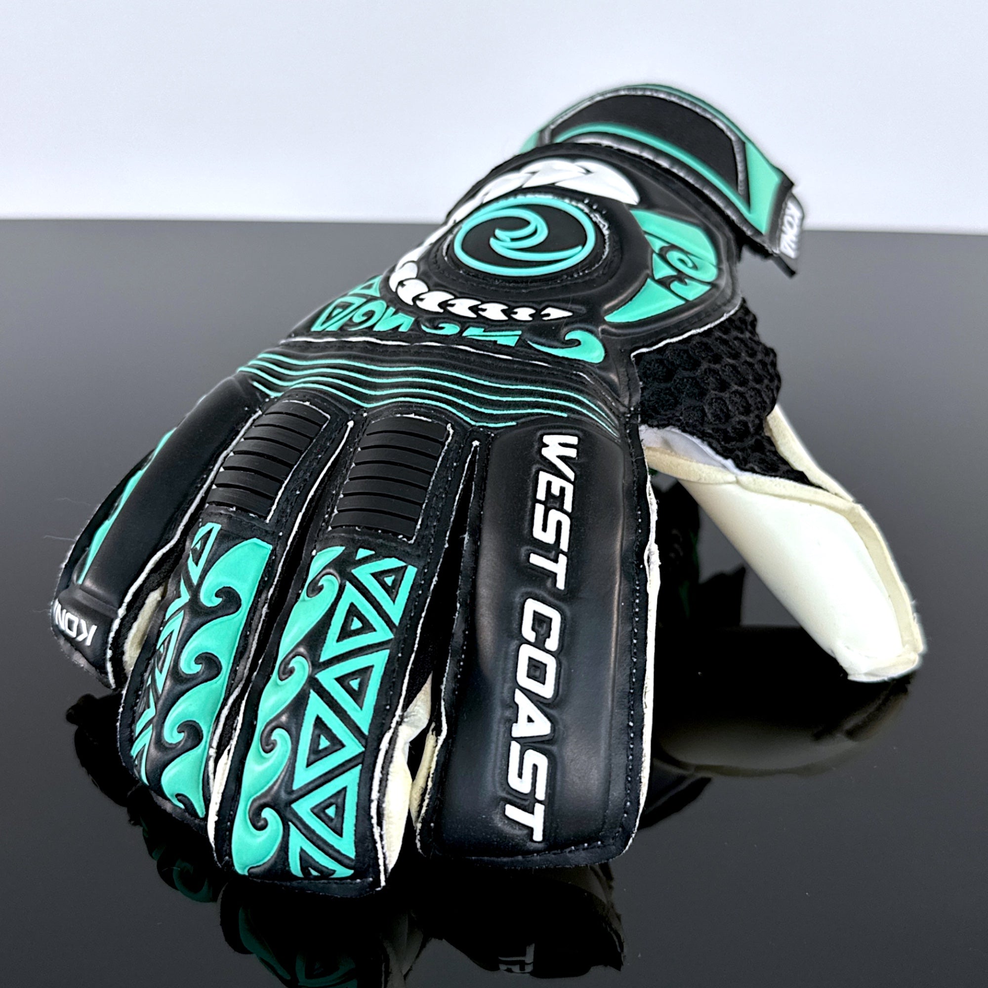 KONA North Shore - West Coast Goalkeeping