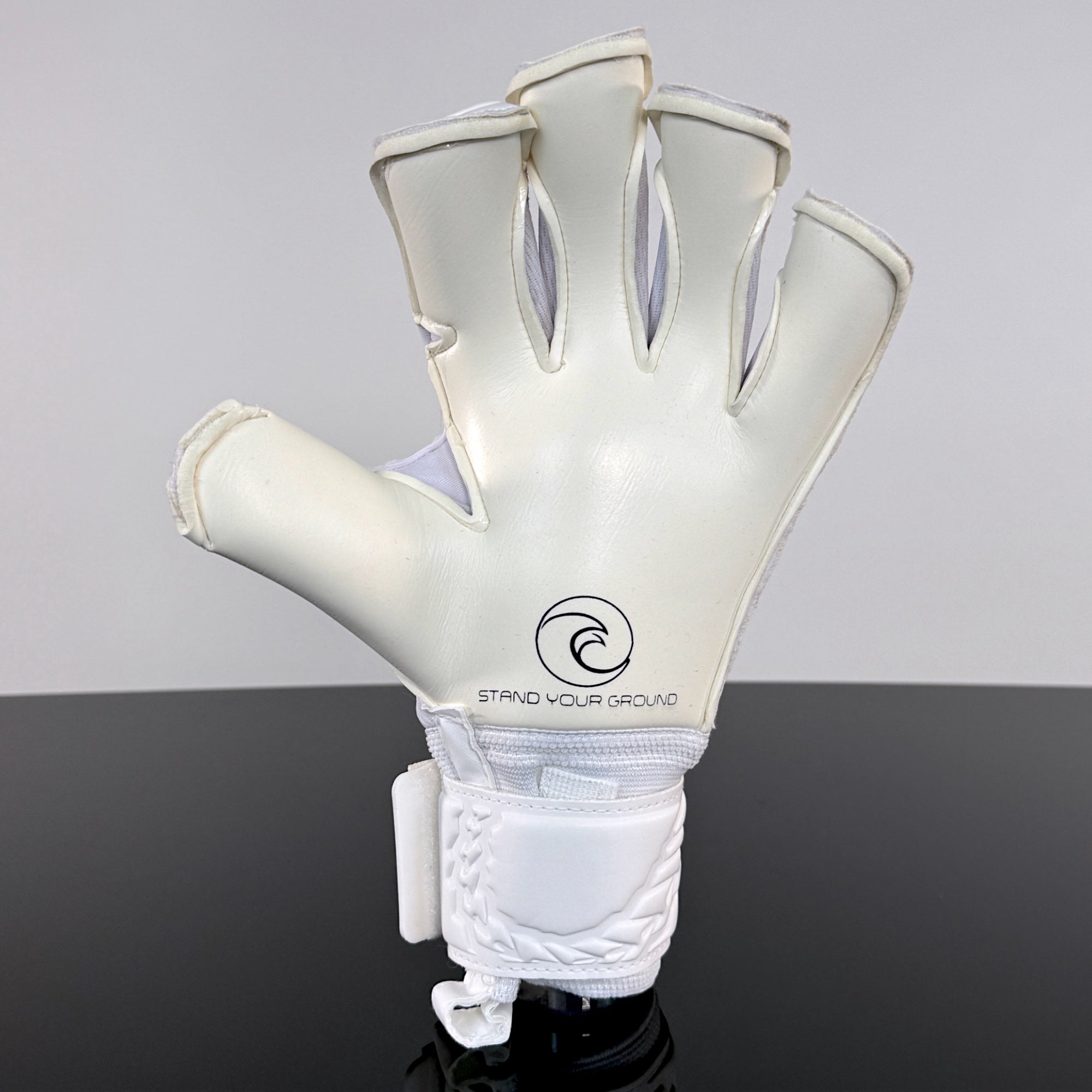 KONA Pure - West Coast Goalkeeping
