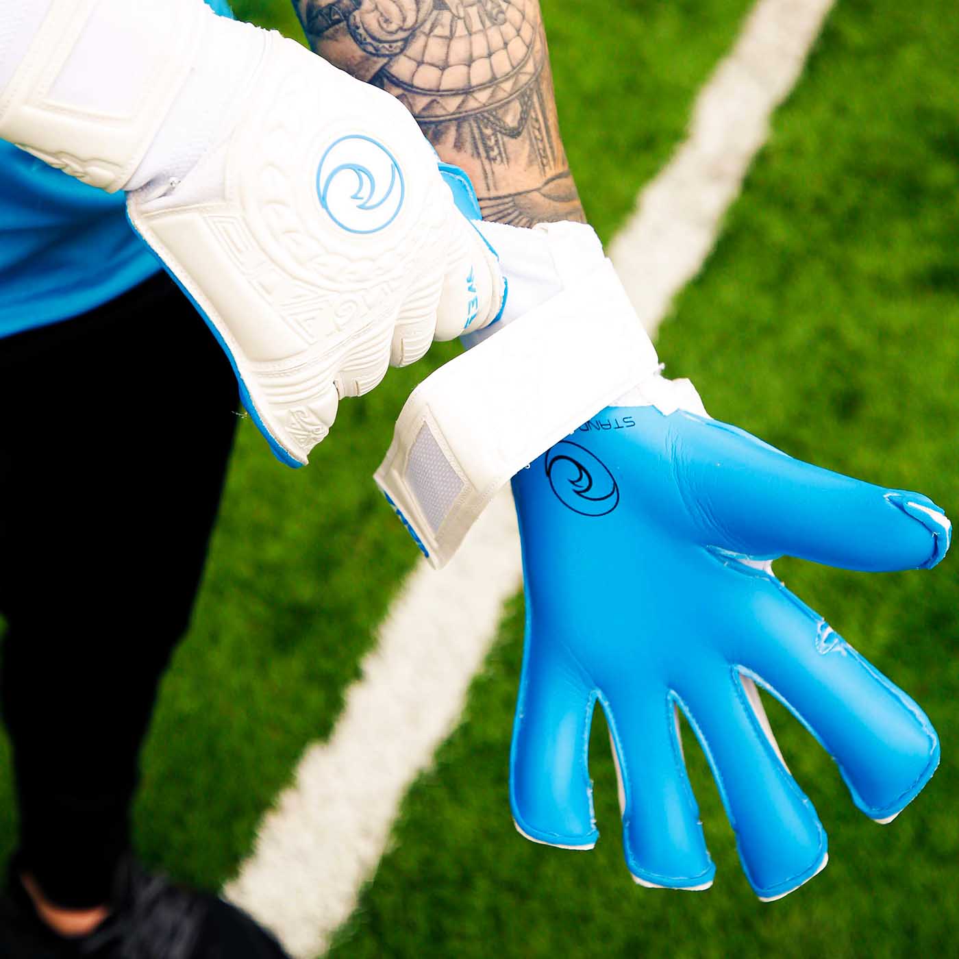 KONA Pure Cyan - West Coast Goalkeeping
