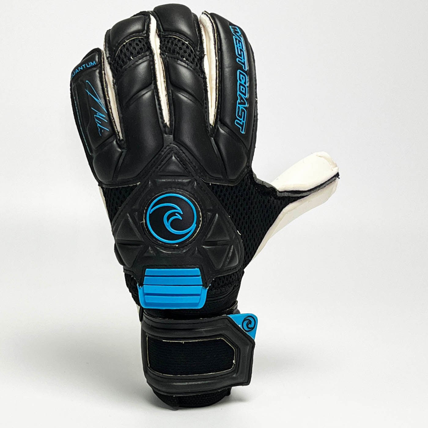 QUANTUM ™ Midnight Edition