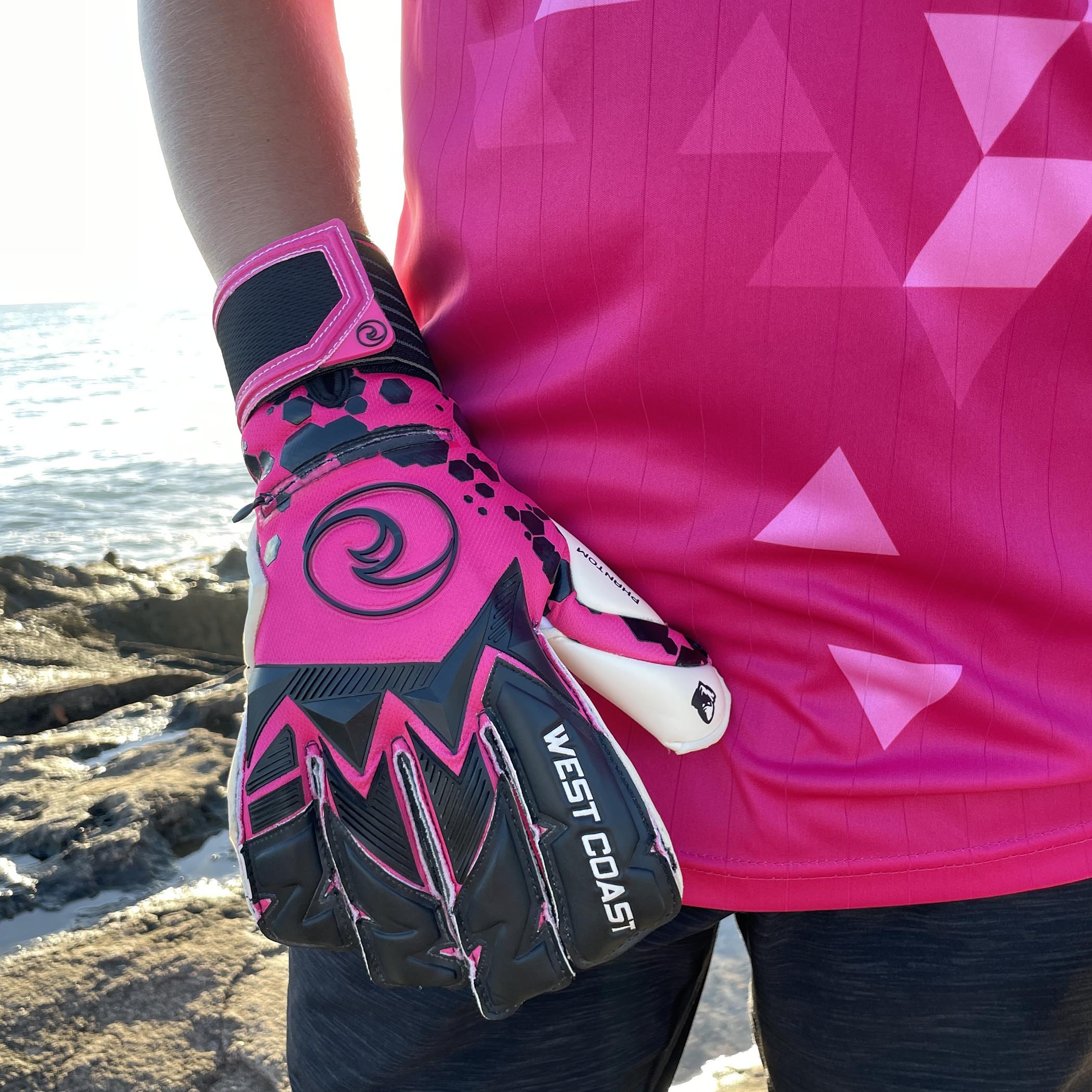 Phantom AKALA - West Coast Goalkeeping