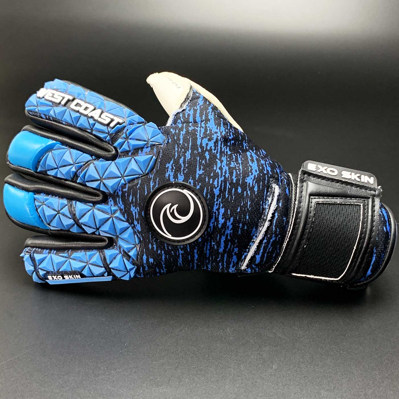 Quantum EXO LOCKDOWN - West Coast Goalkeeping