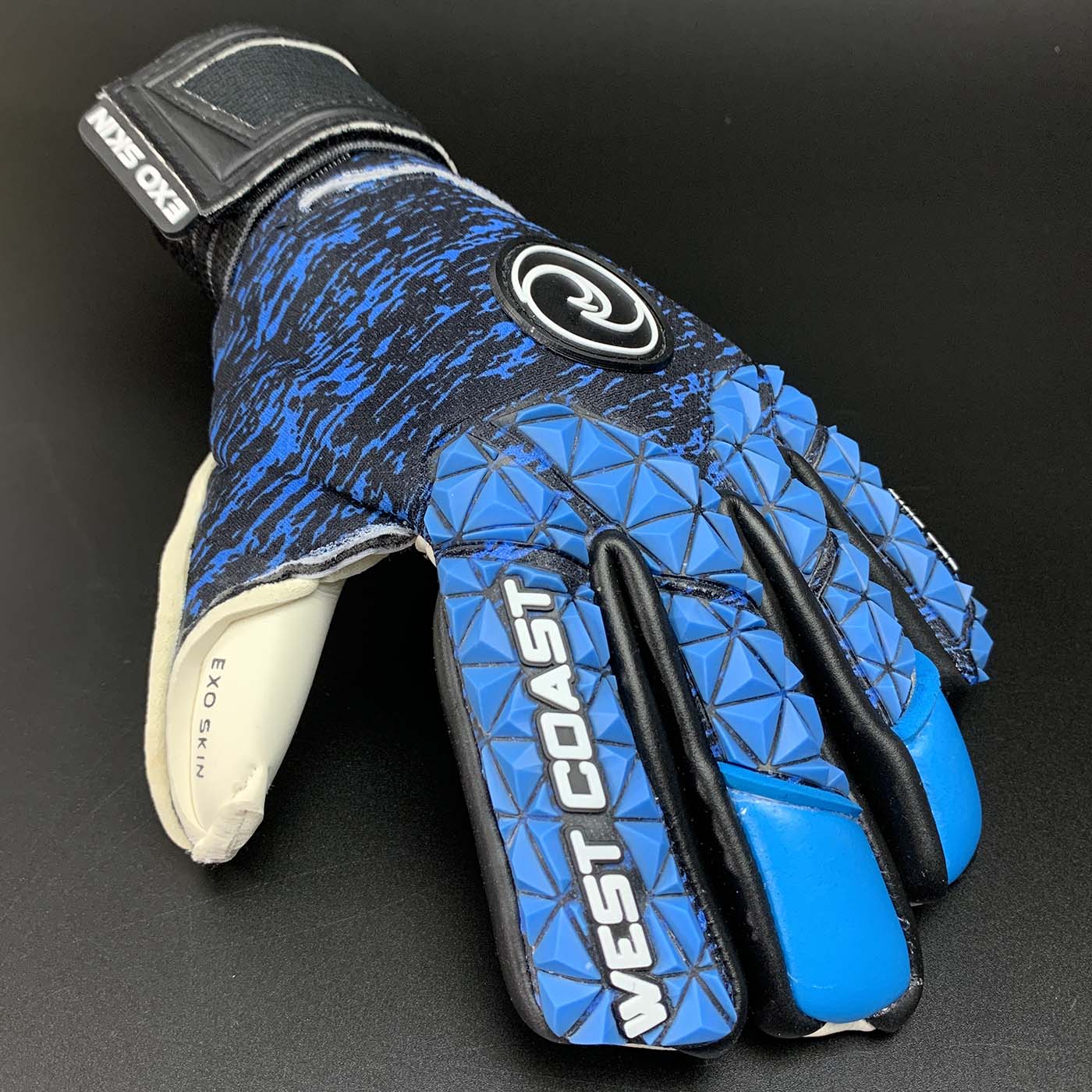 Quantum EXO LOCKDOWN - West Coast Goalkeeping