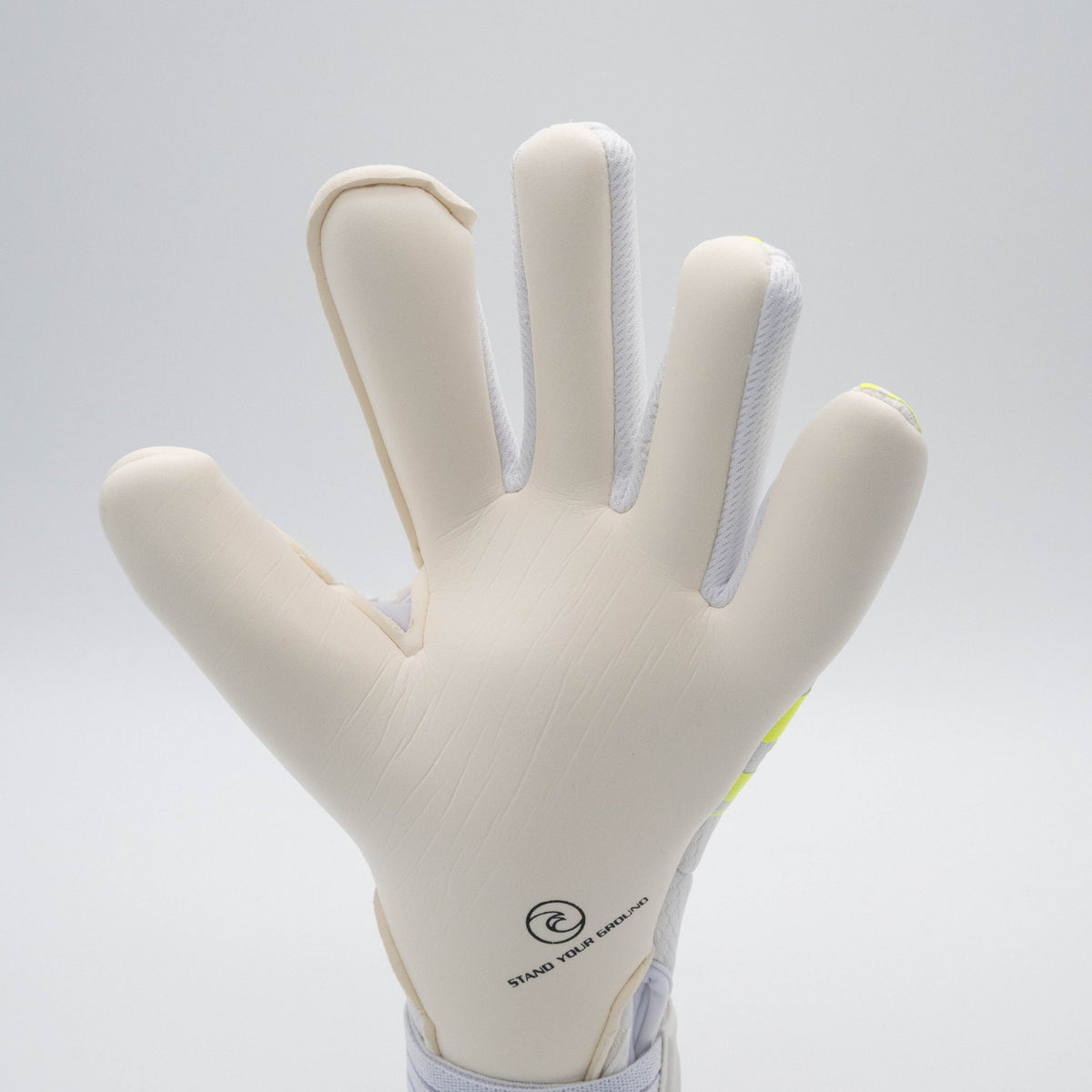 Shockwave ™ Apex024 - West Coast Goalkeeping