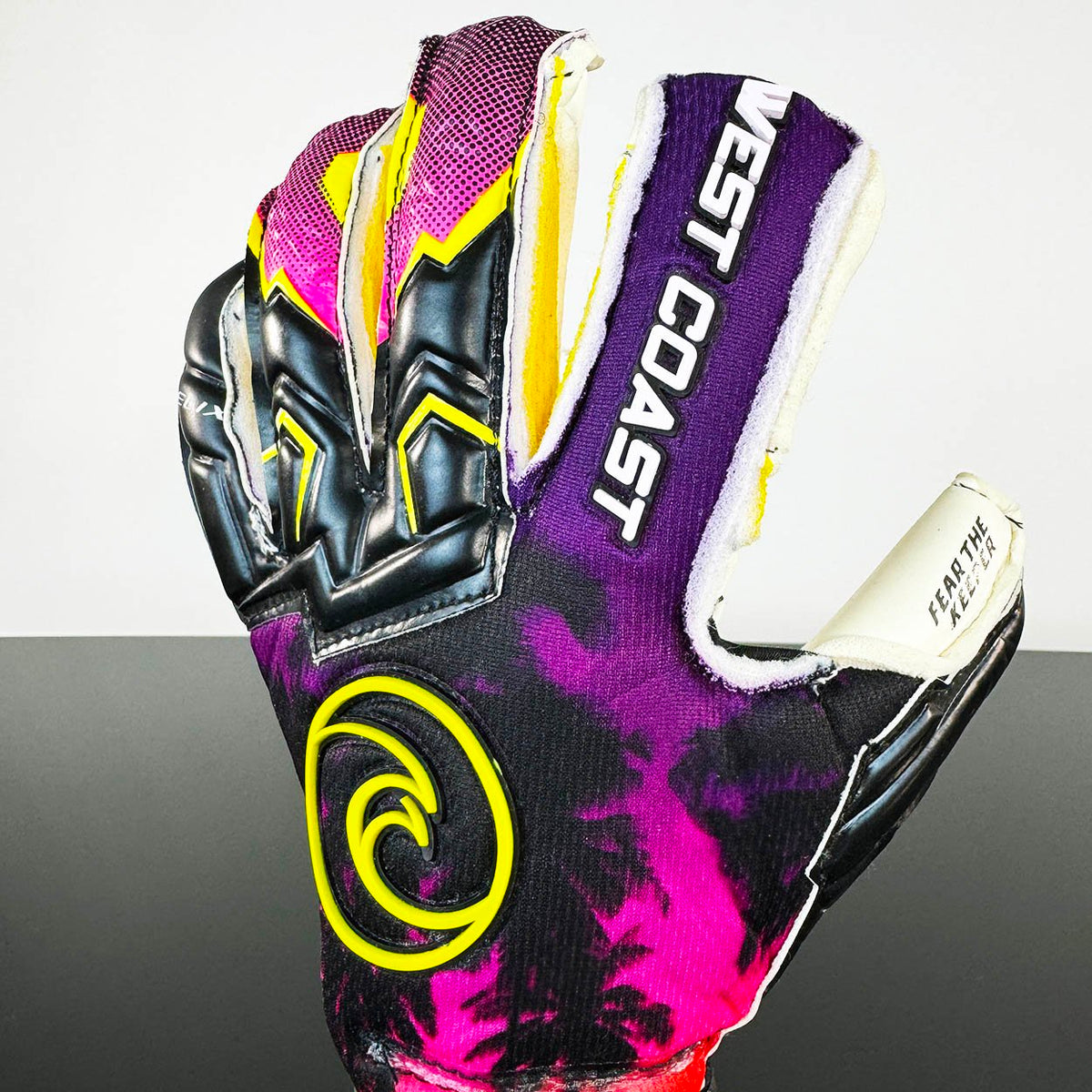 Helix NEO Solstice West Coast Goalkeeping - Main Image
