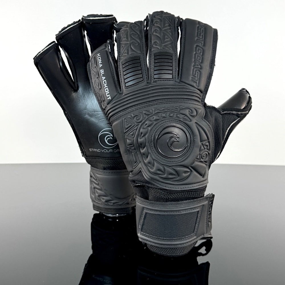 blackout handschuhe West Coast Kona Blackout Edition Goalkeeper Gloves 6