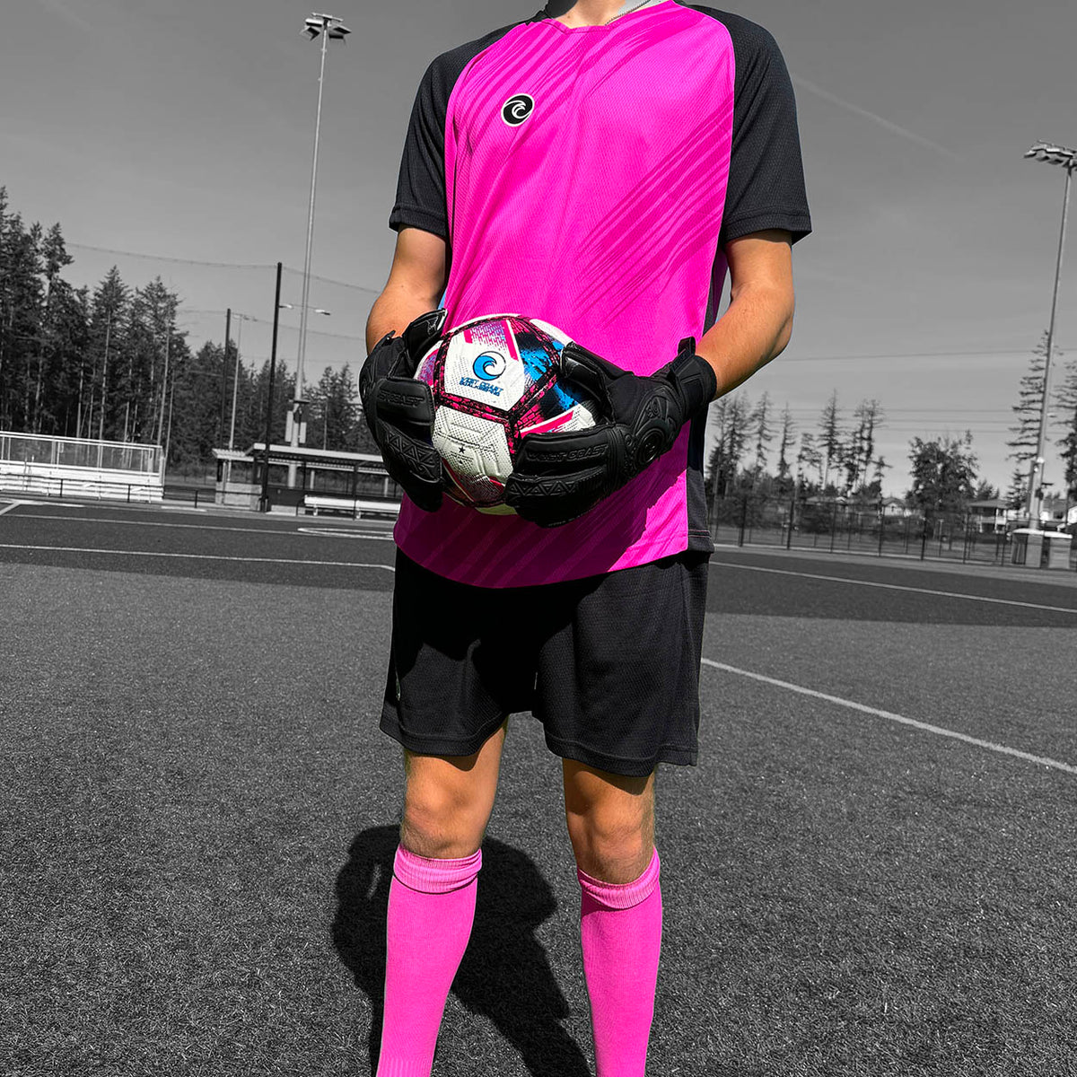 Rival Pink Goalkeeper Kit