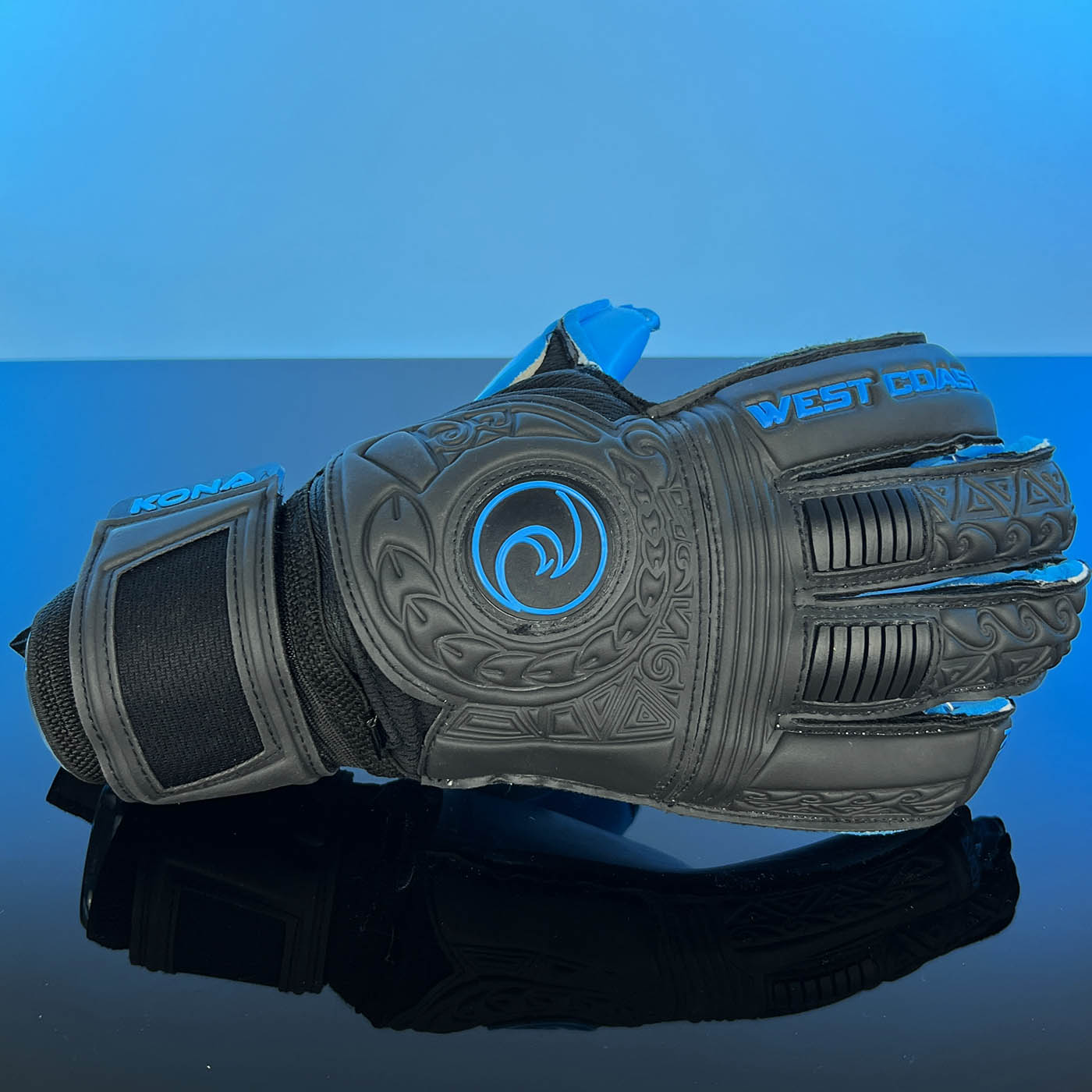 KONA Blackout Cyan