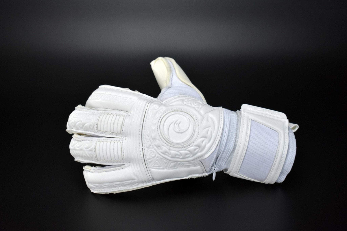 KONA Pure - West Coast Goalkeeping